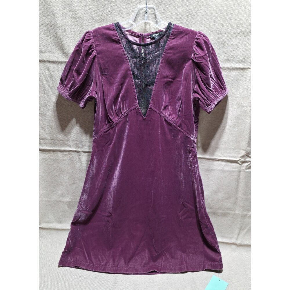 Nasty Gal NWT Mauve Velvet Lace Insert Puff Sleeve Mini Dress Size 8